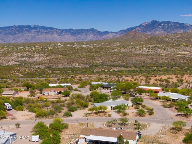 14029 E Race Horse Place, Vail, AZ 85641