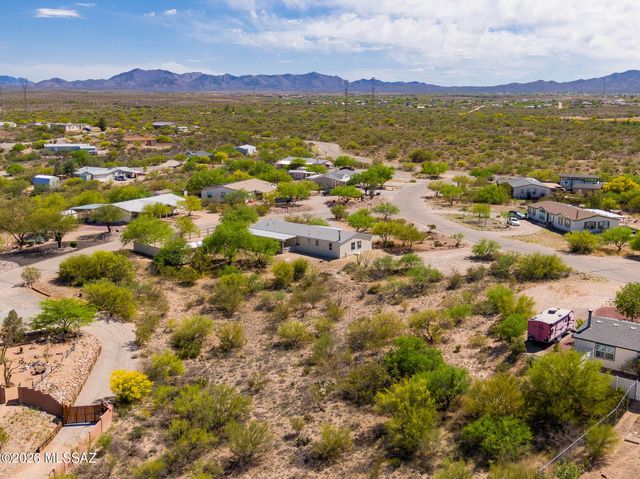 14029 E Race Horse Place, Vail, AZ 85641