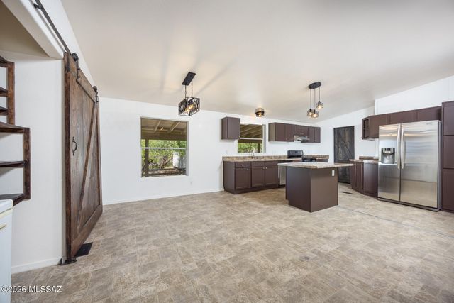 14029 E Race Horse Place, Vail, AZ 85641