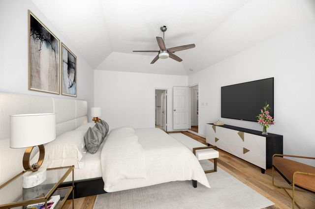 32 Mellow Leaf Court, The Woodlands, TX 77381