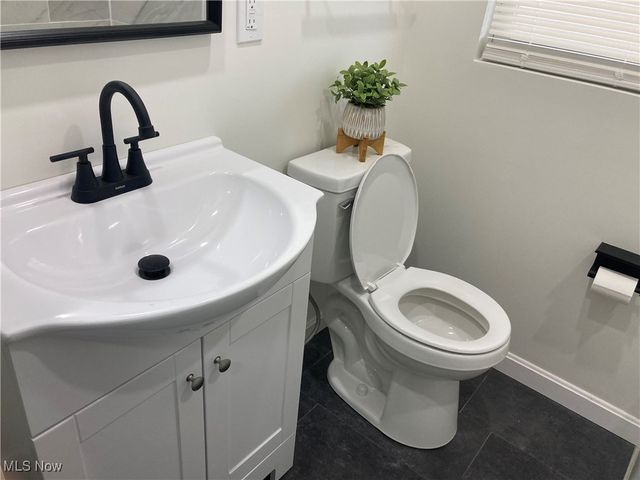 6907 Forest Avenue, Parma, OH 44129