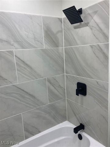 6907 Forest Avenue, Parma, OH 44129