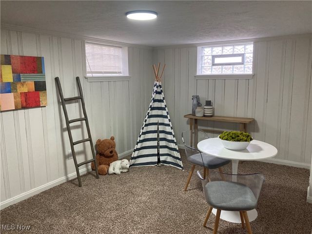 6907 Forest Avenue, Parma, OH 44129