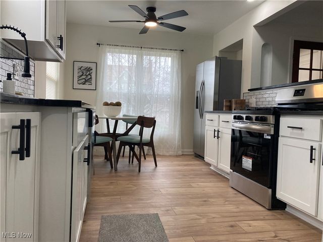 6907 Forest Avenue, Parma, OH 44129