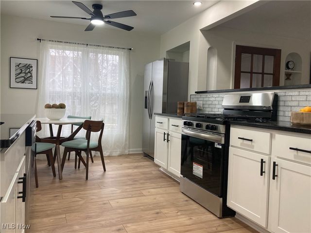 6907 Forest Avenue, Parma, OH 44129