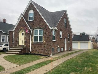 6907 Forest Avenue, Parma, OH 44129