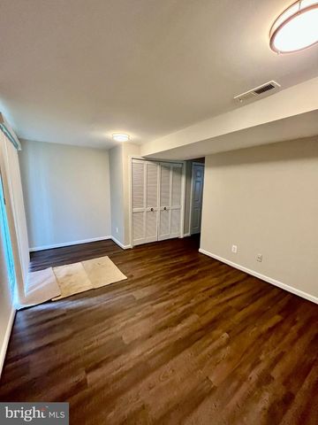 312 STALLION SQ NE, Leesburg, VA 20176