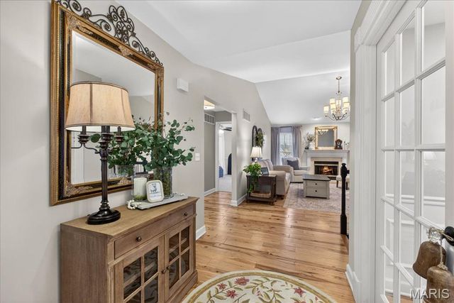 1158 White Pine Circle, Columbia, IL 62236