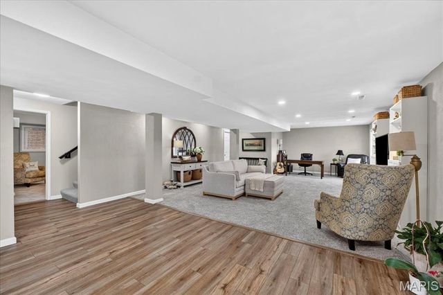 1158 White Pine Circle, Columbia, IL 62236