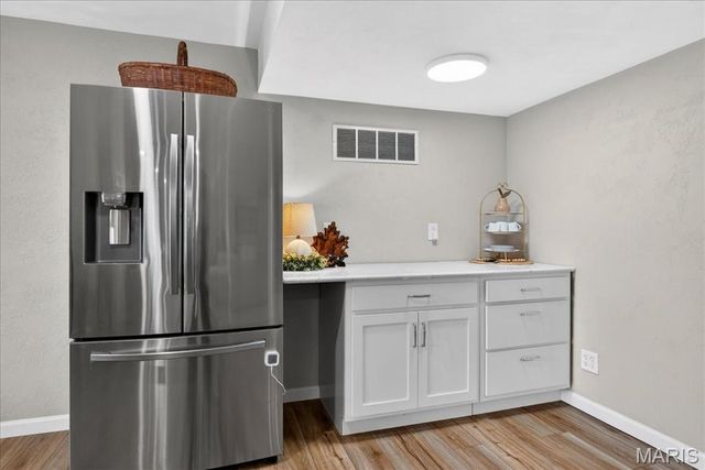 1158 White Pine Circle, Columbia, IL 62236