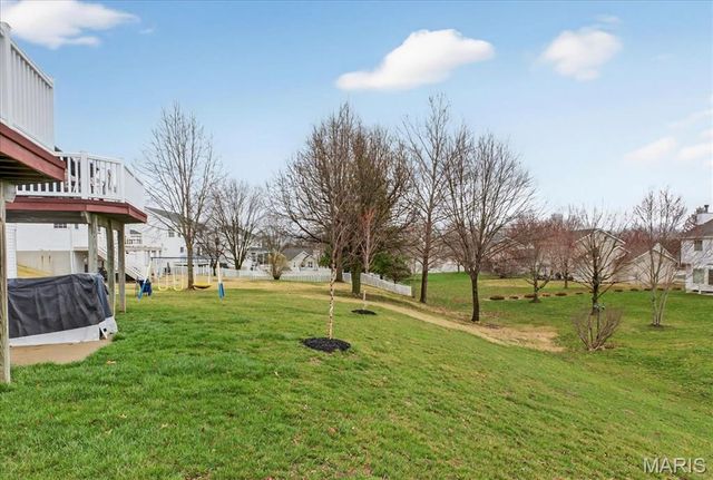 1158 White Pine Circle, Columbia, IL 62236