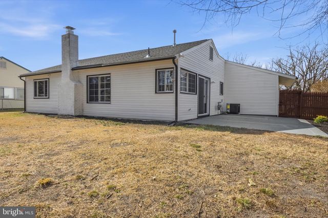 35 EASTMONT LN, Sicklerville, NJ 08081