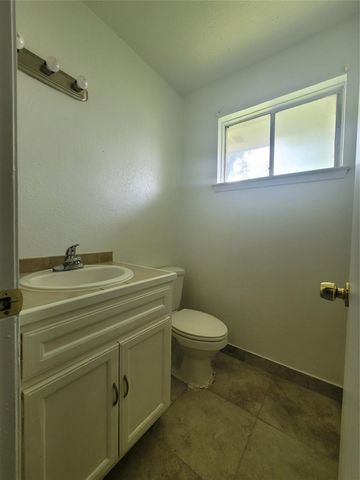 11007 Tamworth Drive, Houston, TX 77016