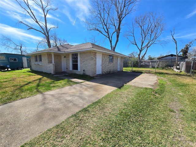 11007 Tamworth Drive, Houston, TX 77016