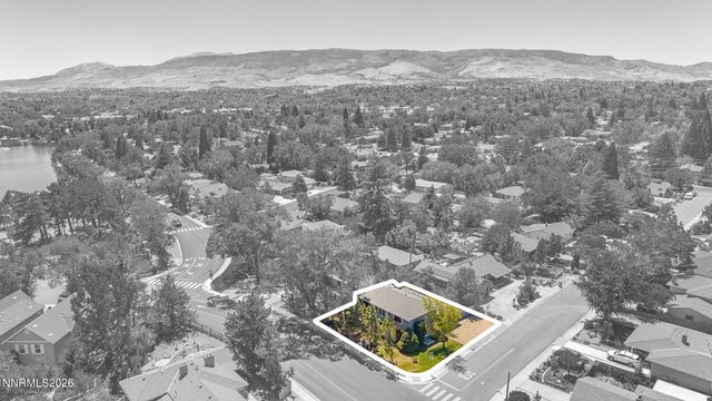 1945 Lakeside Drive, Reno, NV 89509