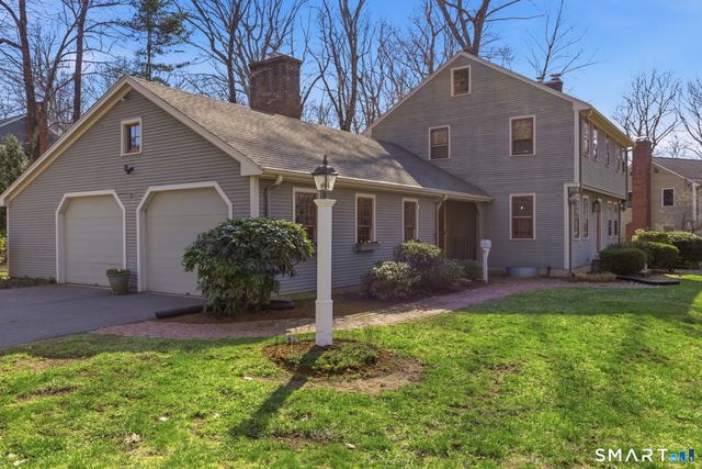 42 Timber Trail, Manchester, CT 06040