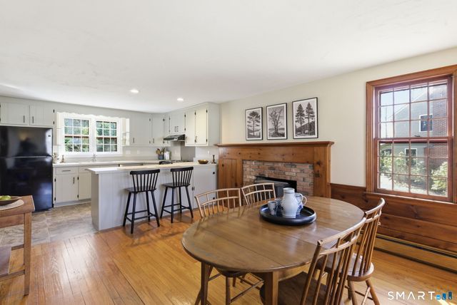 42 Timber Trail, Manchester, CT 06040