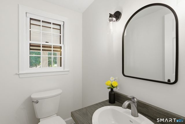 42 Timber Trail, Manchester, CT 06040