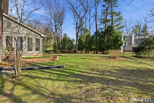 42 Timber Trail, Manchester, CT 06040