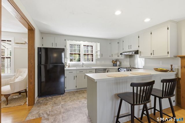 42 Timber Trail, Manchester, CT 06040