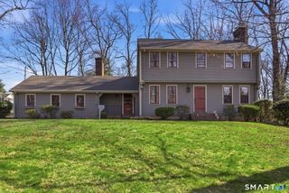 42 Timber Trail, Manchester, CT 06040