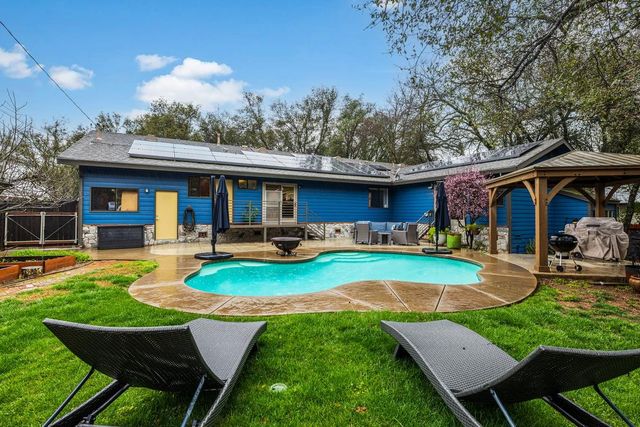 3505 Fairway Dr, Cameron Park, CA 95682