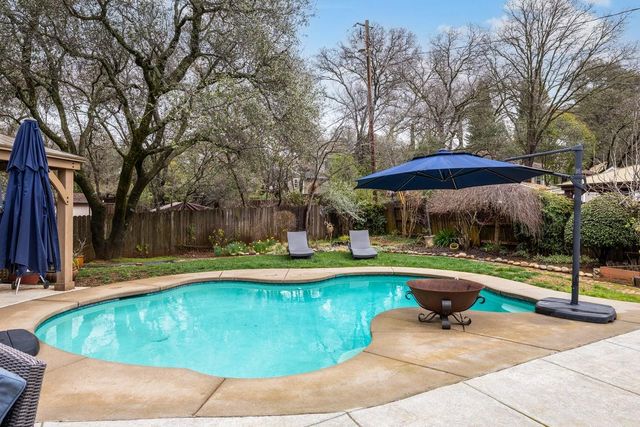 3505 Fairway Dr, Cameron Park, CA 95682