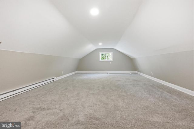 4066 HOLLOW RD, Malvern, PA 19355