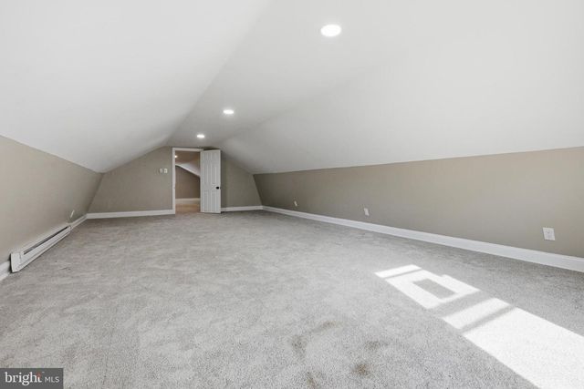 4066 HOLLOW RD, Malvern, PA 19355