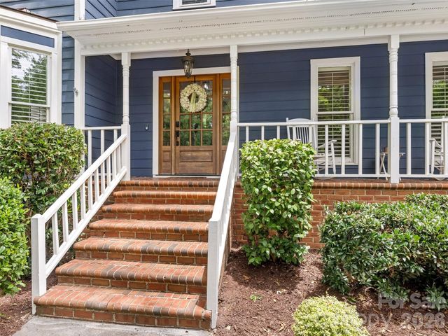9317 Hanover South Trail, Charlotte, NC 28210