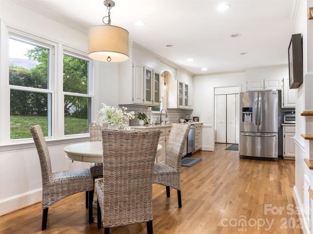 9317 Hanover South Trail, Charlotte, NC 28210
