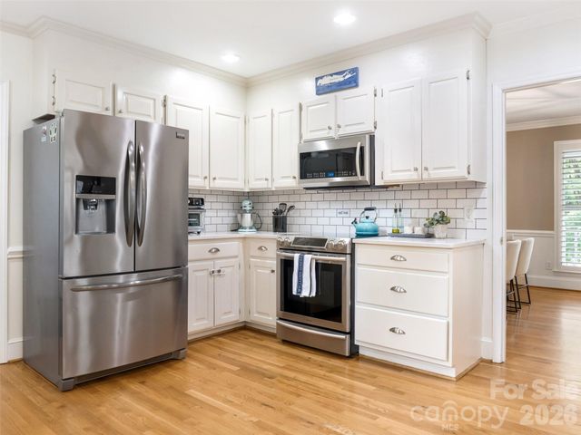 9317 Hanover South Trail, Charlotte, NC 28210