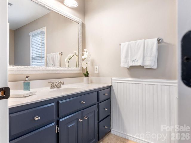 9317 Hanover South Trail, Charlotte, NC 28210