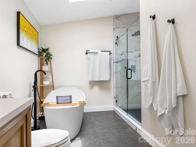 9317 Hanover South Trail, Charlotte, NC 28210