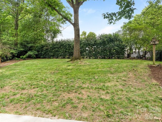 9317 Hanover South Trail, Charlotte, NC 28210