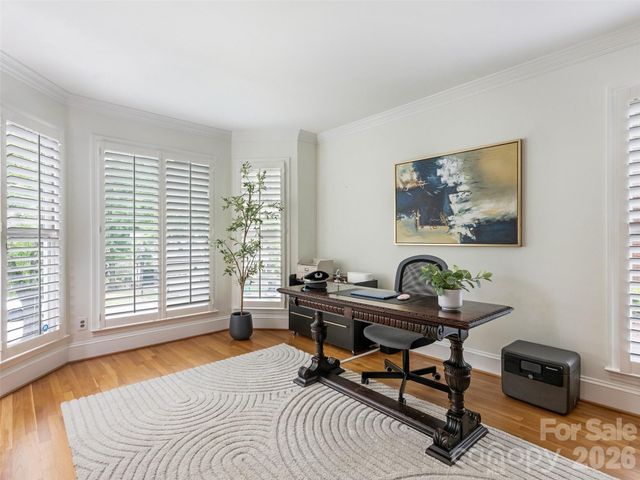 9317 Hanover South Trail, Charlotte, NC 28210