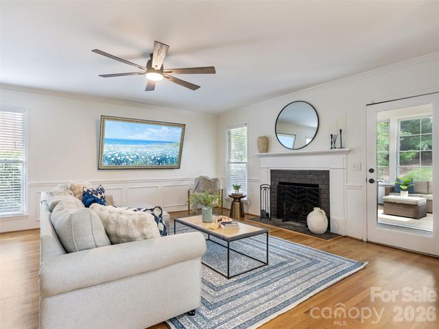 9317 Hanover South Trail, Charlotte, NC 28210