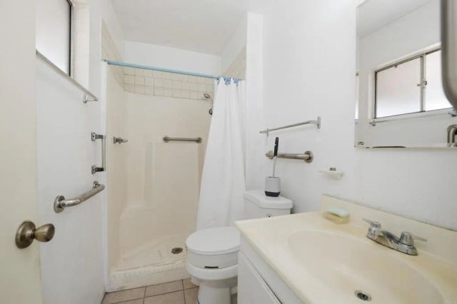 10016 Bilteer Court, Santee, CA 92071