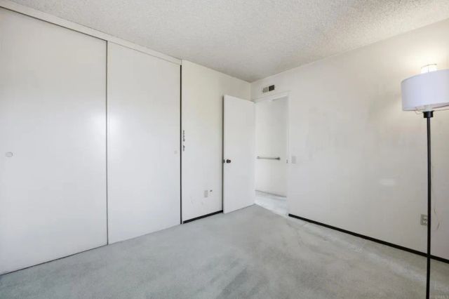 10016 Bilteer Court, Santee, CA 92071