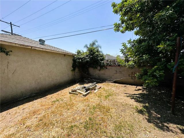 6705 Sylvia Avenue, Reseda, CA 91335