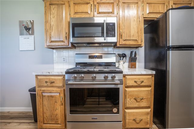 1000 S Jerry Avenue, Fayetteville, AR 72701