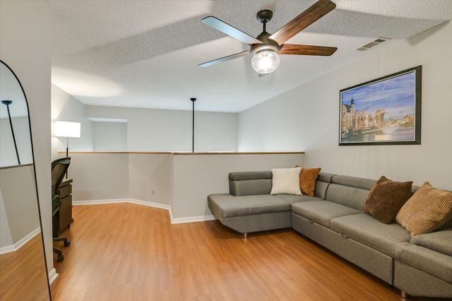 9226 Jollyville RD 122, Austin, TX 78759