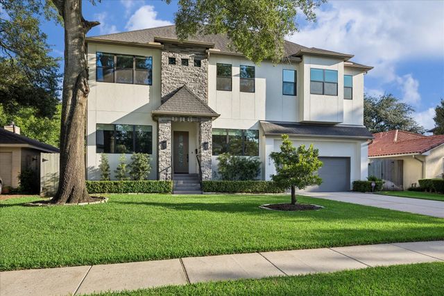 4919 Holt Street, Bellaire, TX 77401
