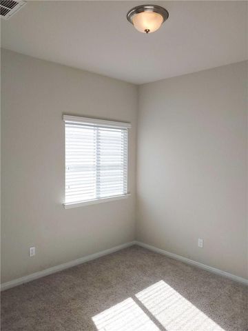 636 Donegal LN, Georgetown, TX 78626