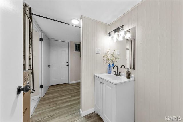 11018 Whitehall Manor Drive, Bridgeton, MO 63044