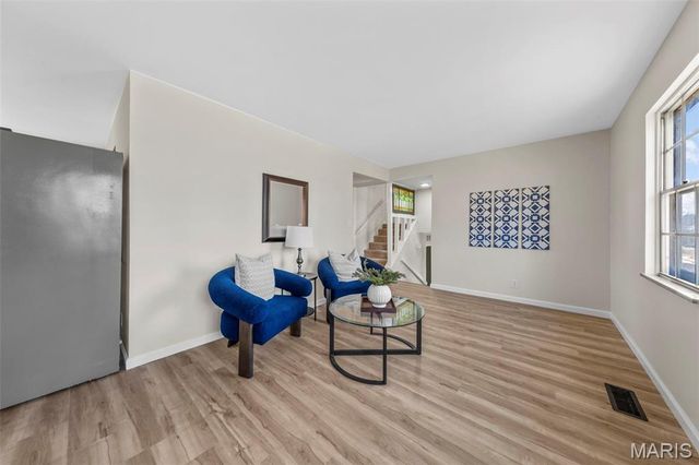 11018 Whitehall Manor Drive, Bridgeton, MO 63044