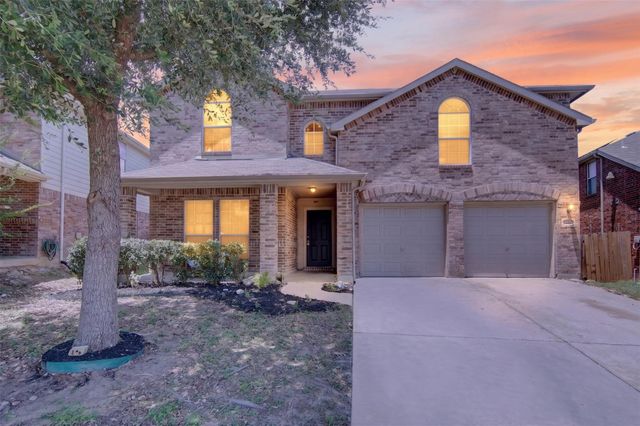 9241 Oldwest Trail, Fort Worth, TX 76131