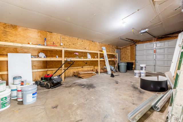 16563 S PARK Avenue, South Holland, IL 60473