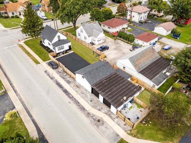 16563 S PARK Avenue, South Holland, IL 60473
