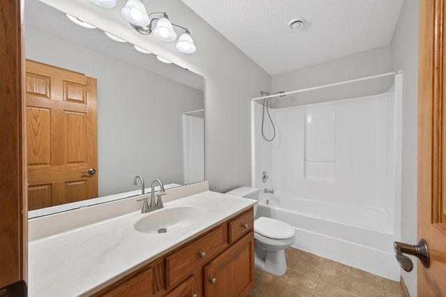 10385 Yates Drive N, Brooklyn Park, MN 55443